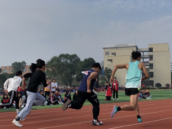 常德德才科技職業(yè)學(xué)校,常德招生就業(yè),電子商務(wù)專業(yè)學(xué)校,專業(yè)學(xué)校報考哪里好