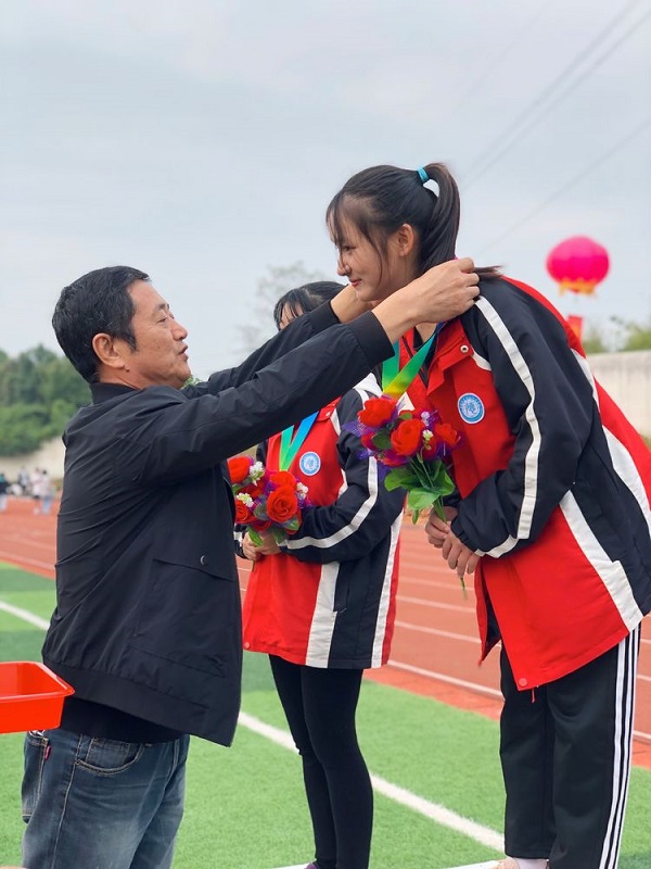 常德德才科技職業(yè)學(xué)校,常德招生就業(yè),電子商務(wù)專業(yè)學(xué)校,專業(yè)學(xué)校報考哪里好