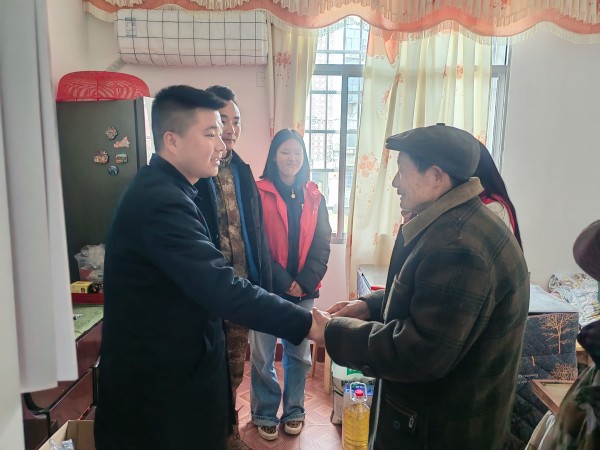 常德新德才職業(yè)學(xué)校,常德新德才,常德招生就業(yè),電子商務(wù)專業(yè)學(xué)校,專業(yè)學(xué)校報(bào)考哪里好